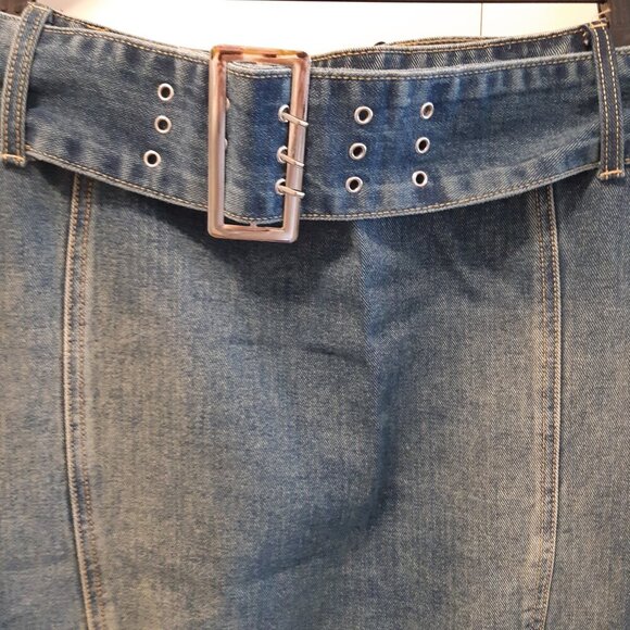 PLT Curvy Denim Belted Skirt - Picture 6 of 6